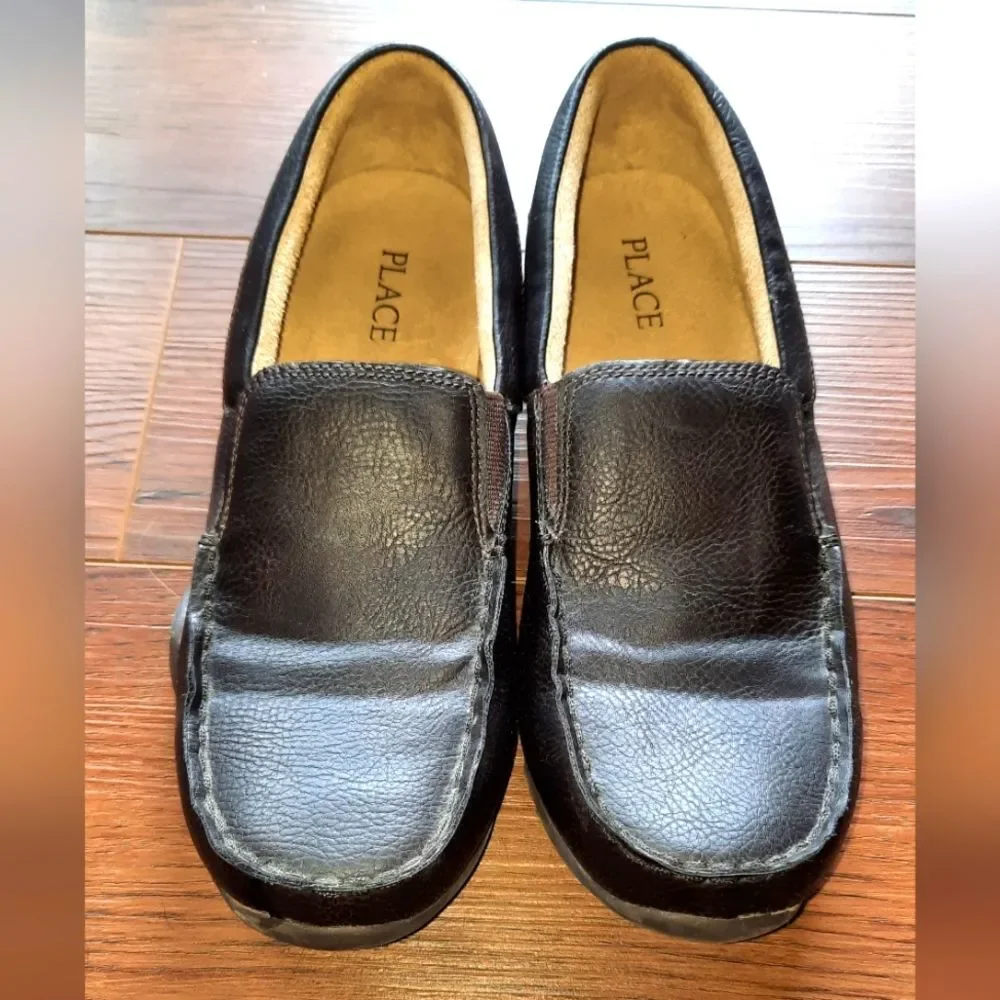 Children's Place Boys Brown Loafer Shoes size 6